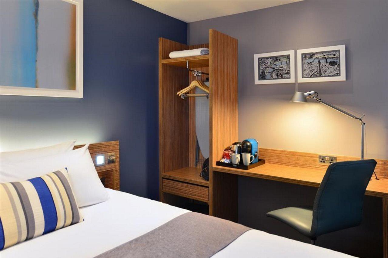 Travelodge Glasgow Queen Street Екстериор снимка